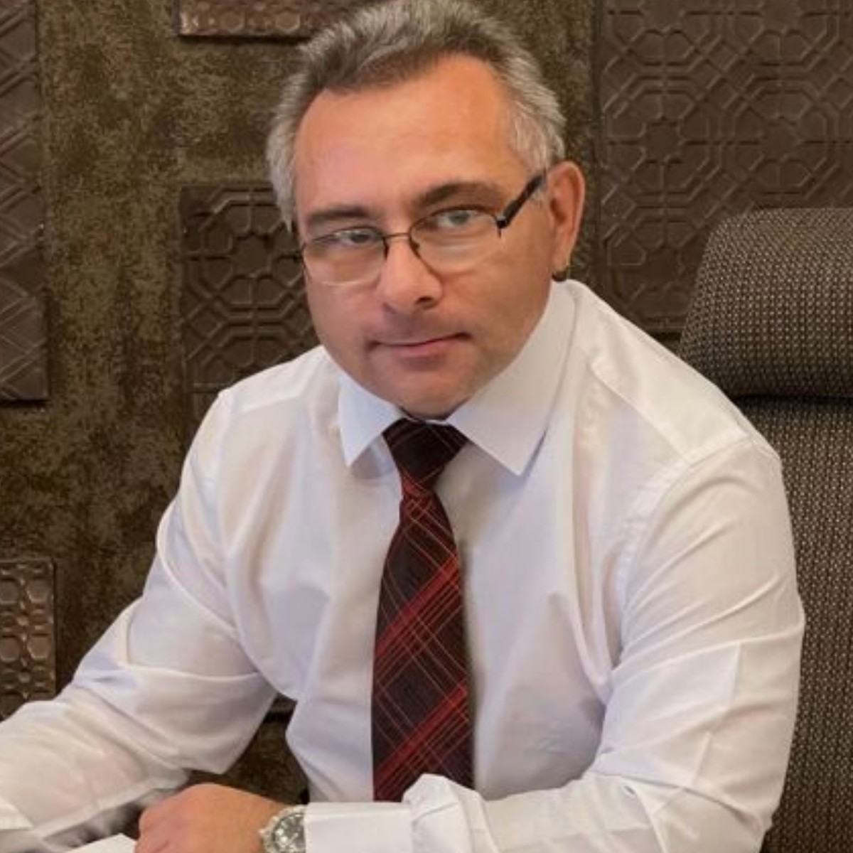 Александр Гусев